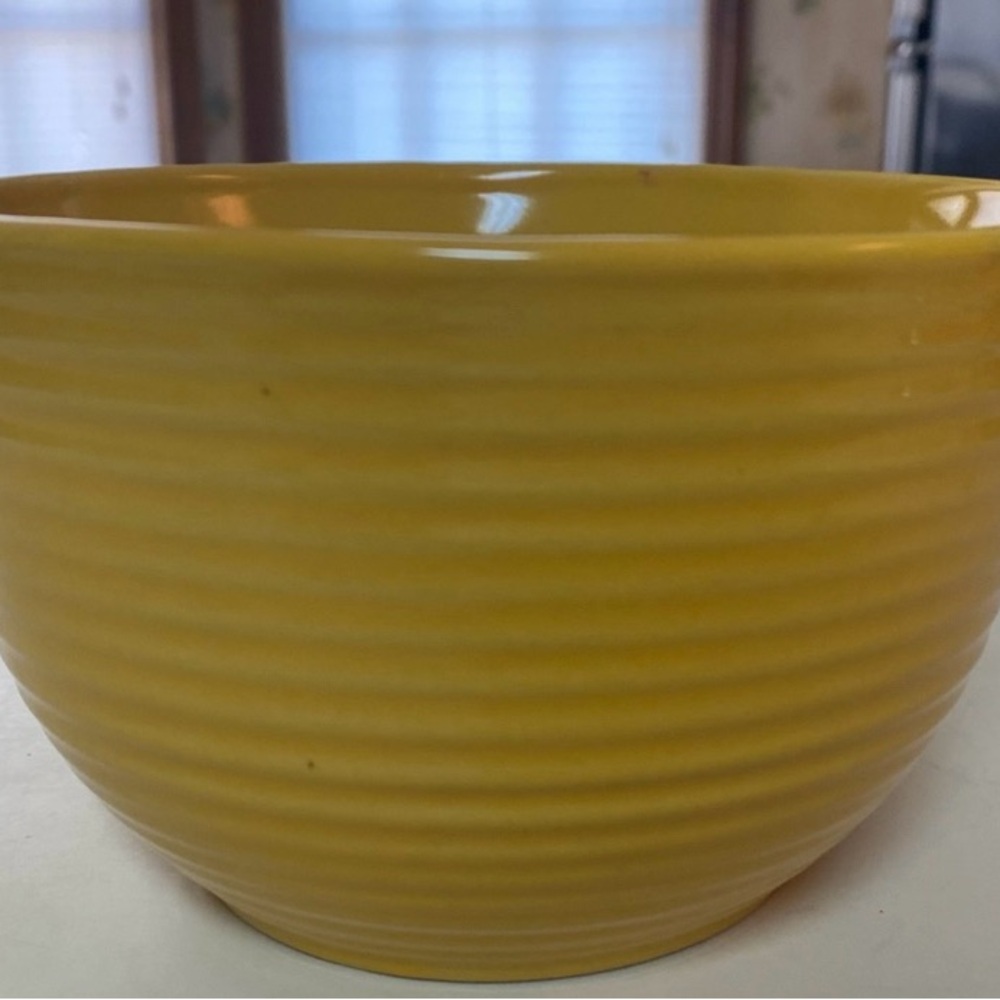 Royal Norfolk Yellow Stoneware Ribbed Soup Cereal Bowl Excellent Condition